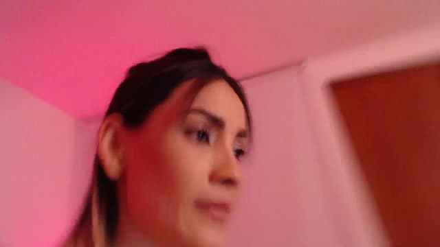 Gallery image thumbnail from AmyLi's myfreecams stream on, 08/27/2023, 07:18 image 12 of 20