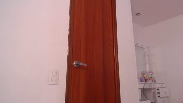 Gallery image thumbnail from AmyLi's myfreecams stream on, 10/21/2023, 05:32 image 8 of 20