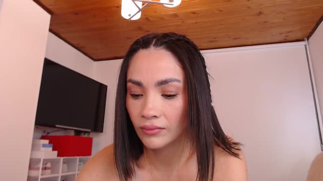 Gallery image thumbnail from AmyLi's myfreecams stream on, 09/01/2024, 06:17 image 11 of 20