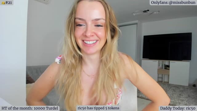 Gallery image thumbnail from Angie's myfreecams stream on, 01/05/2023, 06:24 image 4 of 20