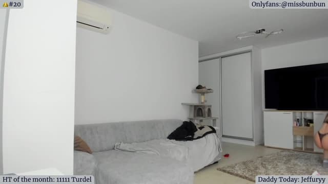 Gallery image thumbnail from Angie's myfreecams stream on, 01/12/2023, 05:27 image 11 of 20