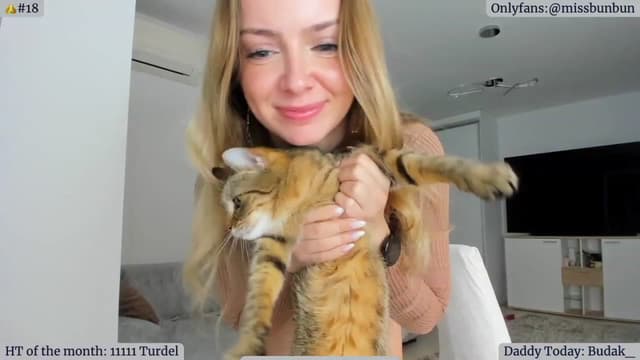 Gallery image thumbnail from Angie's myfreecams stream on, 01/13/2023, 05:45 image 7 of 20