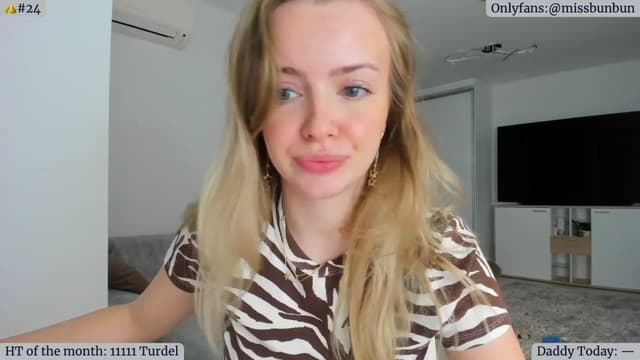 Gallery image thumbnail from Angie's myfreecams stream on, 01/16/2023, 05:53 image 1 of 20