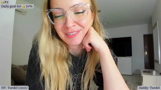 Gallery image thumbnail from Angie's myfreecams stream on, 02/27/2023, 07:05 image 8 of 20