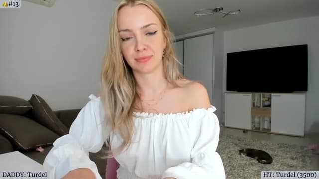 Gallery image thumbnail from Angie's myfreecams stream on, 07/22/2023, 04:39 image 11 of 20
