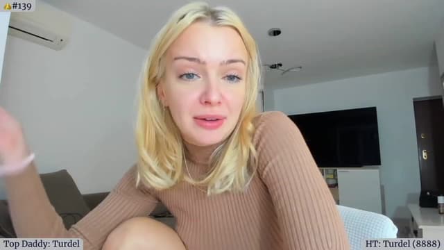 Gallery image thumbnail from Angie's myfreecams stream on, 11/12/2023, 06:49 image 18 of 20