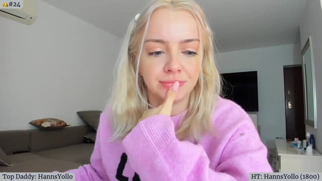 Gallery image thumbnail from Angie's myfreecams stream on, 11/20/2023, 05:10 image 1 of 20