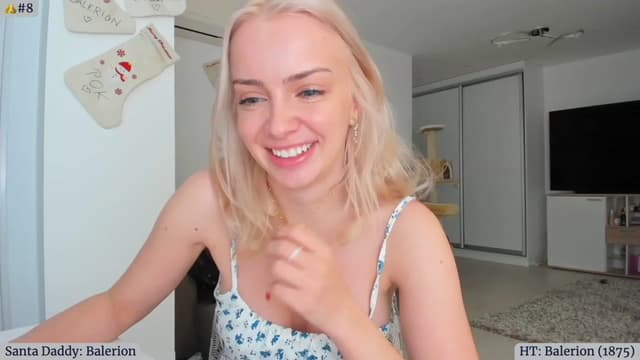 Gallery image thumbnail from Angie's myfreecams stream on, 12/20/2023, 05:42 image 6 of 20