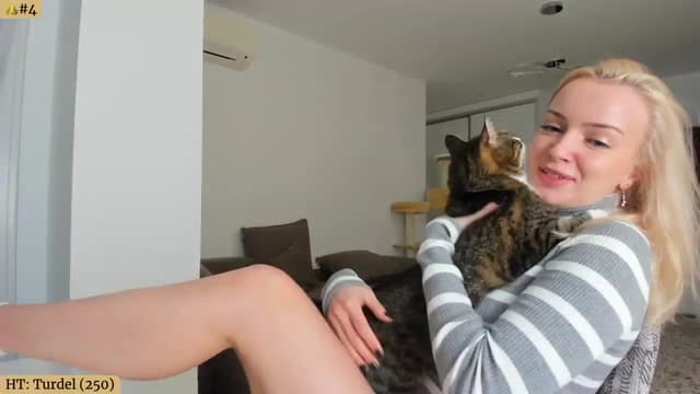 Gallery image thumbnail from Angie's myfreecams stream on, 01/10/2024, 06:11 image 5 of 20