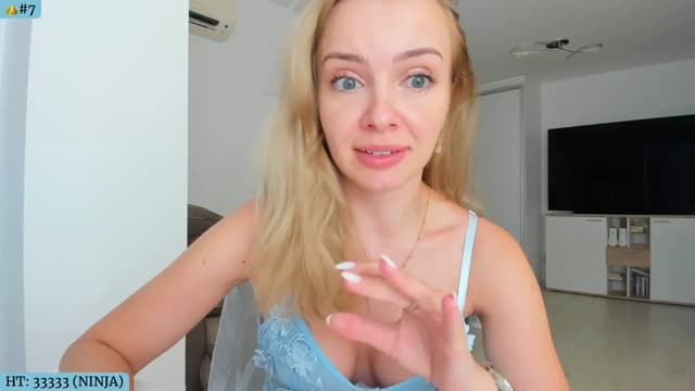 Gallery image thumbnail from Angie's myfreecams stream on, 07/25/2024, 05:14 image 4 of 20