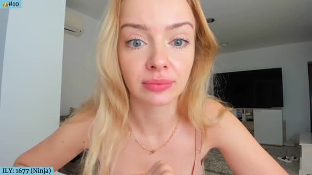 Gallery image thumbnail from Angie's myfreecams stream on, 10/18/2024, 04:25 image 2 of 20