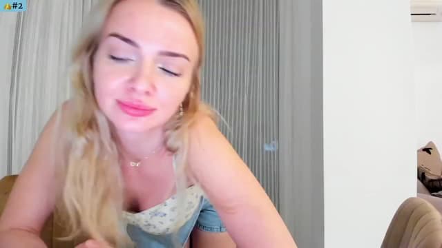 Gallery image thumbnail from Angie's myfreecams stream on, 12/29/2024, 06:17 image 6 of 20