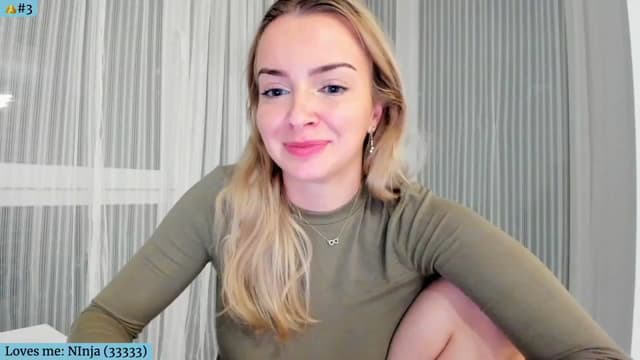 Gallery image thumbnail from Angie's myfreecams stream on, 01/02/2025, 07:04 image 18 of 20