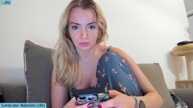 Gallery image thumbnail from Angie's myfreecams stream on, 01/08/2025, 04:32 image 14 of 20