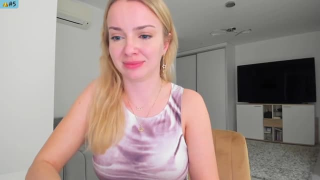 Gallery image thumbnail from Angie's myfreecams stream on, 03/14/2025, 02:18 image 16 of 20