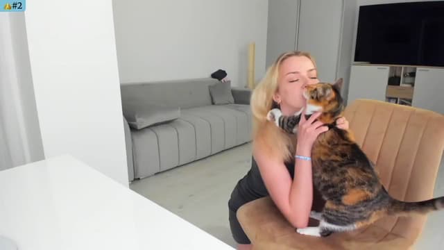 Gallery image thumbnail from Angie's myfreecams stream on, 03/31/2025, 05:29 image 9 of 20
