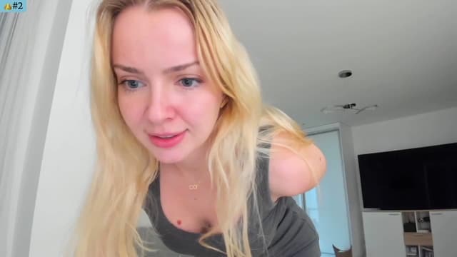 Gallery image thumbnail from Angie's myfreecams stream on, 03/31/2025, 05:29 image 17 of 20