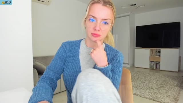 Gallery image thumbnail from Angie's myfreecams stream on, 04/07/2025, 04:01 image 20 of 20