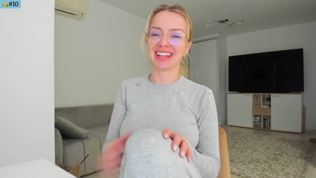 Gallery image thumbnail from Angie's myfreecams stream on, 04/07/2025, 04:01 image 16 of 20