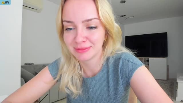 Gallery image thumbnail from Angie's myfreecams stream on, 04/11/2025, 05:22 image 3 of 20