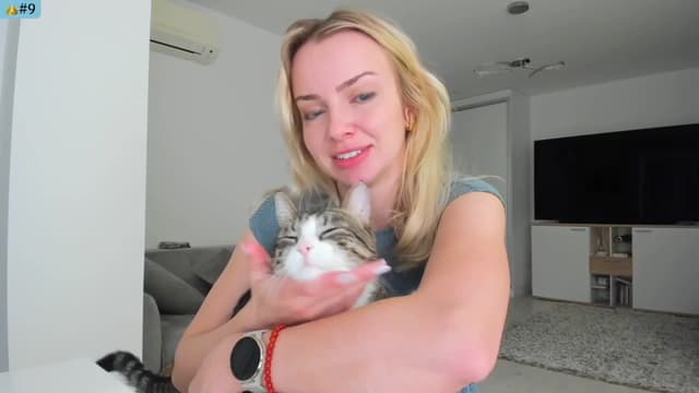 Gallery image thumbnail from Angie's myfreecams stream on, 04/11/2025, 05:22 image 1 of 20