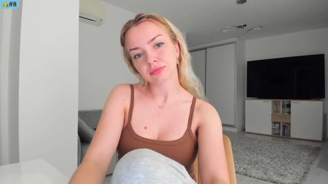 Gallery image thumbnail from Angie's myfreecams stream on, 04/24/2025, 04:28 image 1 of 20