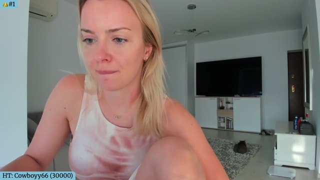 Gallery image thumbnail from Angie's myfreecams stream on, 06/21/2025, 05:03 image 5 of 20