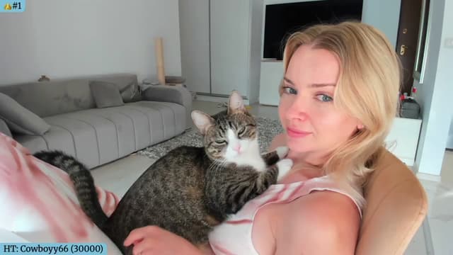 Gallery image thumbnail from Angie's myfreecams stream on, 06/21/2025, 05:03 image 10 of 20