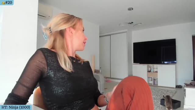 Gallery image thumbnail from Angie's myfreecams stream on, 07/10/2025, 05:35 image 6 of 20
