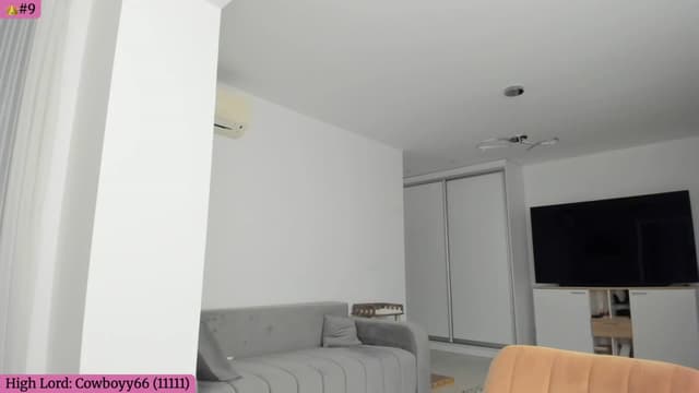 Gallery image thumbnail from Angie's myfreecams stream on, 09/21/2025, 04:52 image 9 of 20