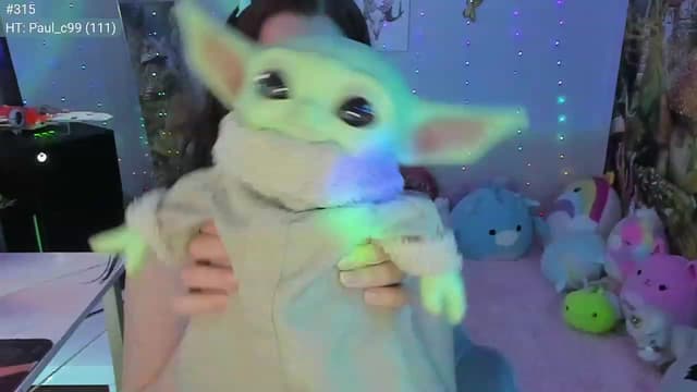 Gallery image thumbnail from April's myfreecams stream on, 03/07/2023, 08:37 image 14 of 20