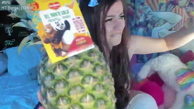 Gallery image thumbnail from April's myfreecams stream on, 04/24/2023, 07:58 image 12 of 20