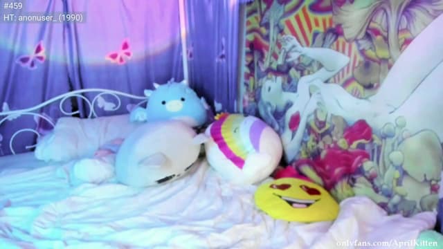 Gallery image thumbnail from April's myfreecams stream on, 07/03/2023, 09:31 image 3 of 20