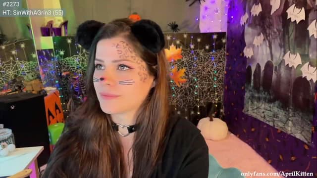 Gallery image thumbnail from April's myfreecams stream on, 10/11/2023, 06:35 image 14 of 20