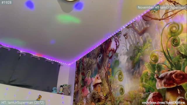 Gallery image thumbnail from April's myfreecams stream on, 11/09/2023, 06:29 image 7 of 20