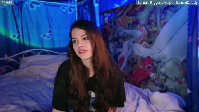 Gallery image thumbnail from April's myfreecams stream on, 12/30/2023, 07:27 image 14 of 20