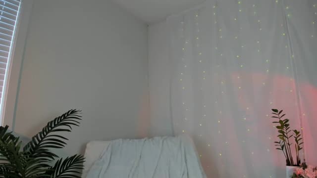 Gallery image thumbnail from AriaO's myfreecams stream on, 03/29/2023, 02:54 image 1 of 20