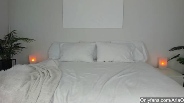 Gallery image thumbnail from AriaO's myfreecams stream on, 07/17/2023, 24:02 image 19 of 20