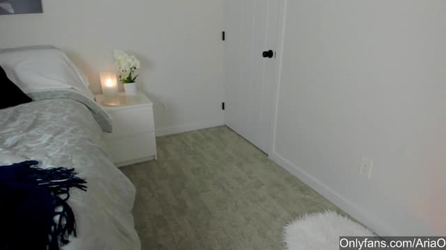 Gallery image thumbnail from AriaO's myfreecams stream on, 10/02/2023, 01:45 image 19 of 20