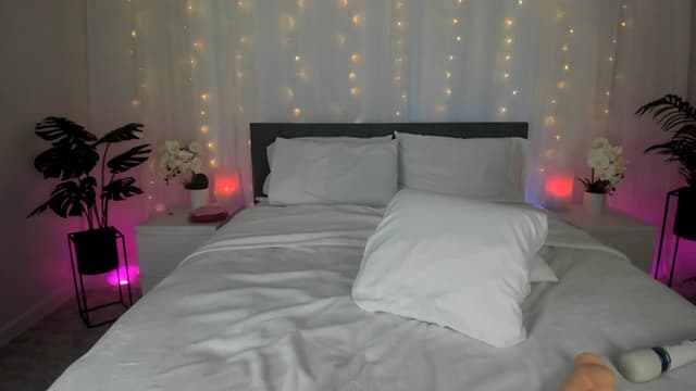 Gallery image thumbnail from AriaO's myfreecams stream on, 03/01/2024, 03:09 image 11 of 20