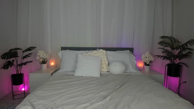 Gallery image thumbnail from AriaO's myfreecams stream on, 03/04/2024, 06:58 image 5 of 20