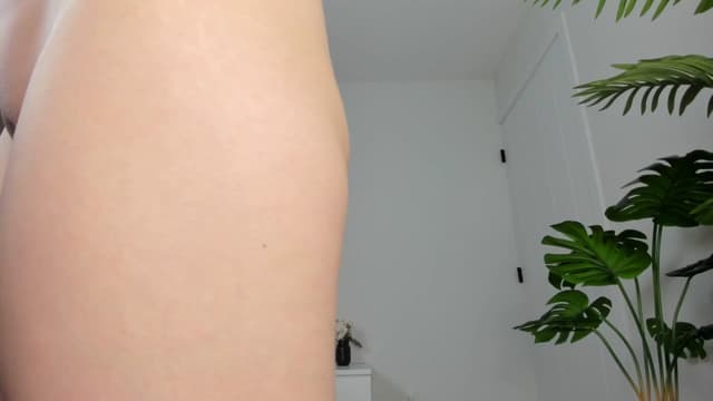 Gallery image thumbnail from AriaO's myfreecams stream on, 04/21/2024, 03:03 image 4 of 20