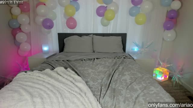 Gallery image thumbnail from AriaO's myfreecams stream on, 06/11/2024, 04:25 image 4 of 20