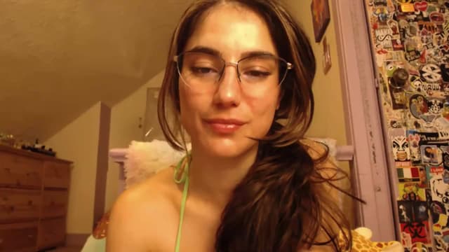 Gallery image thumbnail from Becka's myfreecams stream on, 09/29/2023, 24:25 image 8 of 20