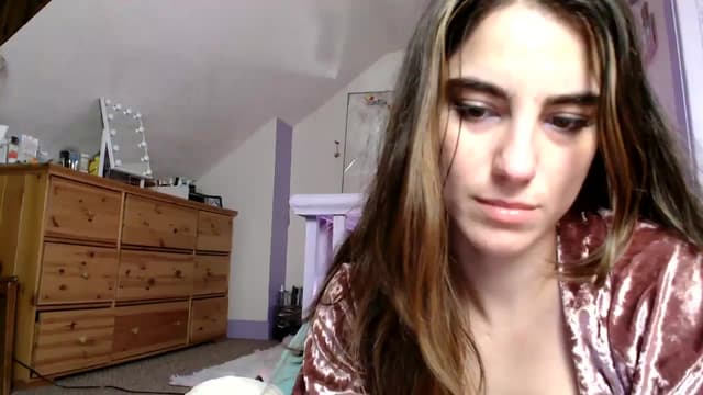 Gallery image thumbnail from Becka's myfreecams stream on, 11/08/2023, 03:06 image 1 of 20