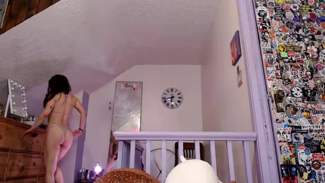 Gallery image thumbnail from Becka's myfreecams stream on, 11/15/2023, 12:01 image 7 of 20
