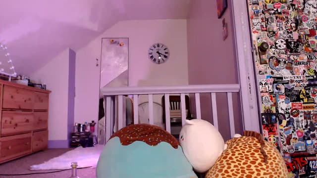 Gallery image thumbnail from Becka's myfreecams stream on, 11/16/2023, 10:16 image 13 of 20