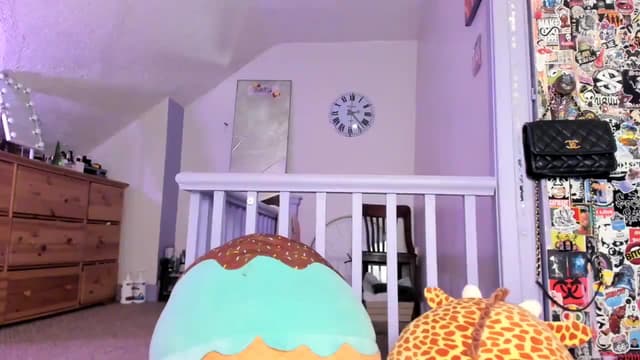 Gallery image thumbnail from Becka's myfreecams stream on, 02/19/2024, 07:46 image 2 of 20