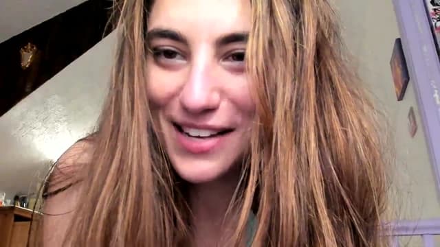 Gallery image thumbnail from Becka's myfreecams stream on, 03/05/2024, 24:13 image 17 of 20