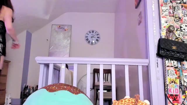 Gallery image thumbnail from Becka's myfreecams stream on, 03/06/2024, 09:23 image 6 of 20